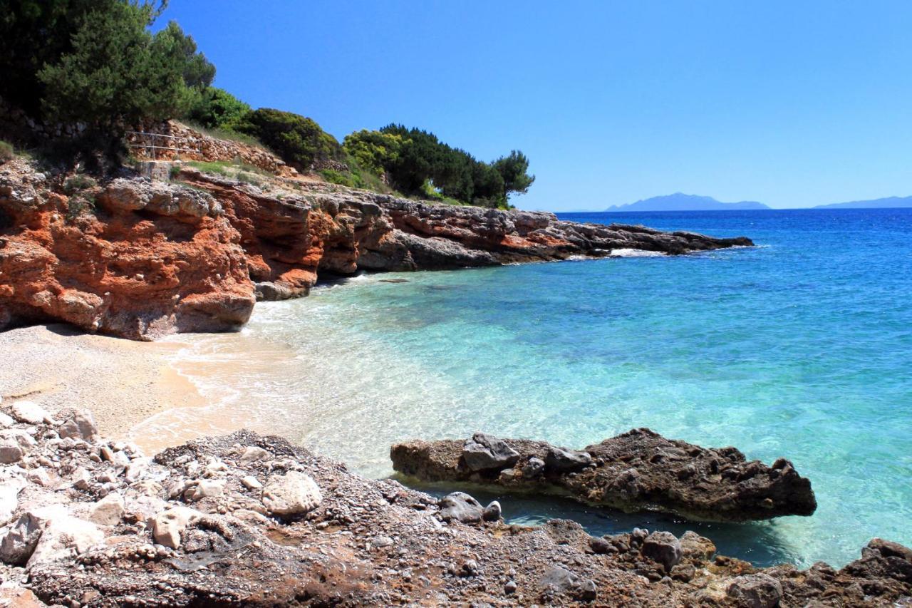 Apartments By The Sea Zavala, Hvar - 553 Jelsa  Exterior foto