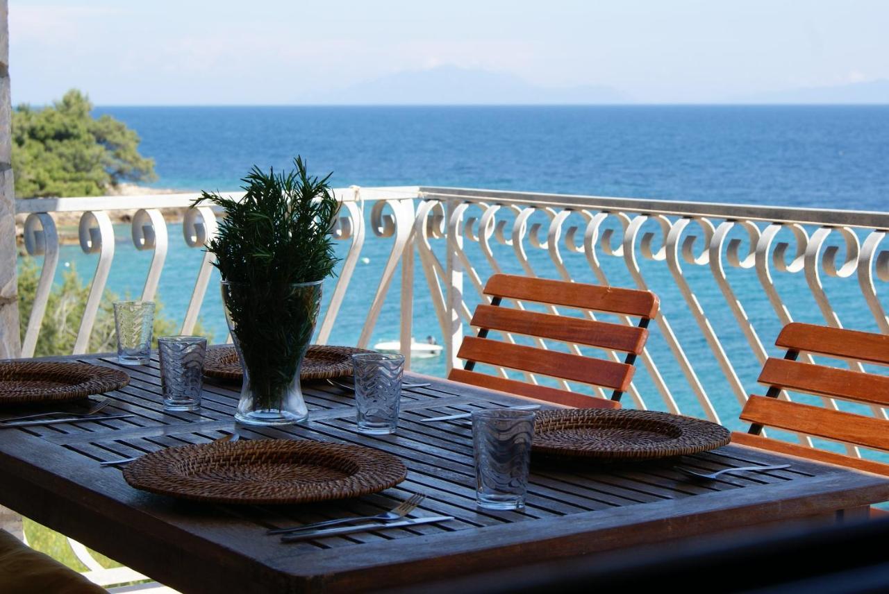 Apartments By The Sea Zavala, Hvar - 553 Jelsa  Exterior foto